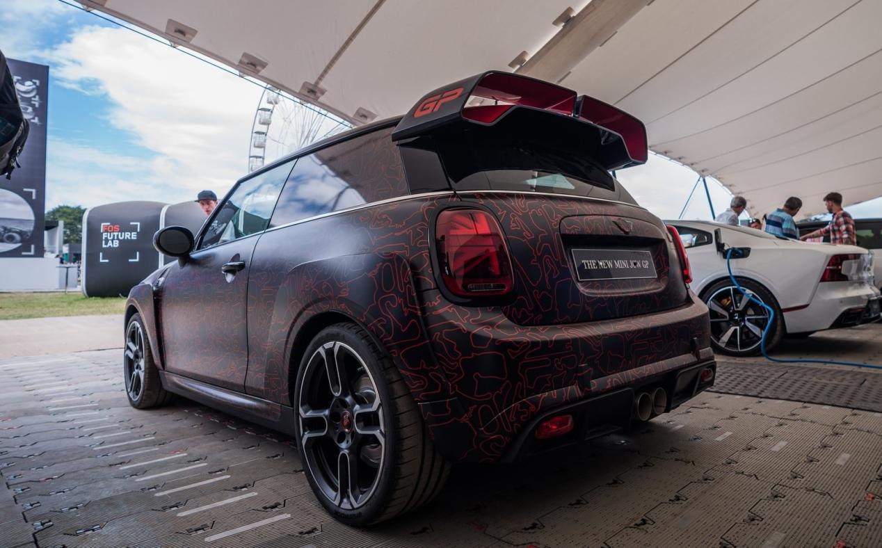 Mini再出新车型,参考宝马全新mini设计,动力强悍可达300马