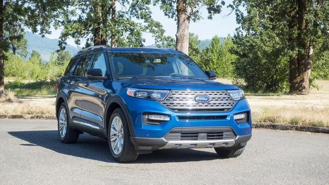 2020福特Explorer为混合动力车型,新靓丽蓝。
