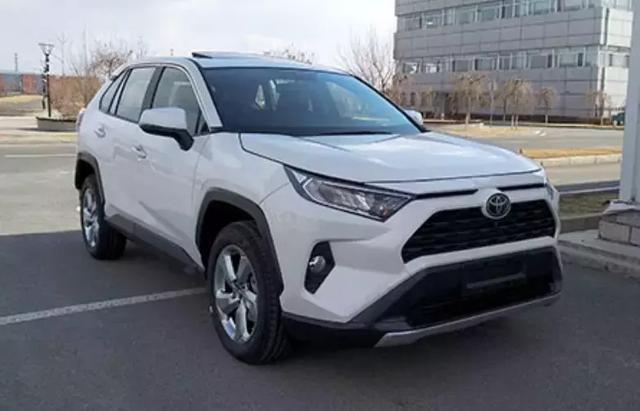 全新丰田RAV4国产版申报图曝光,10月正式上市,轴距超越CR-V