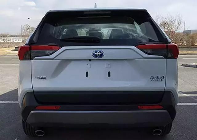 全新丰田RAV4国产版申报图曝光,10月正式上市,轴距超越CR-V