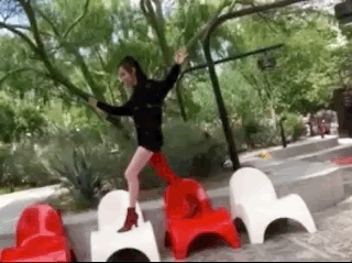 水原希子发布有损公德动态 盘点其招黑历史