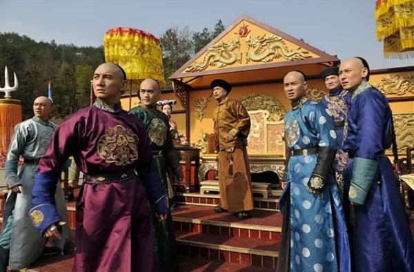康熙要是把位子传给十三阿哥，清朝会更加繁荣，雍正自己也很赞同