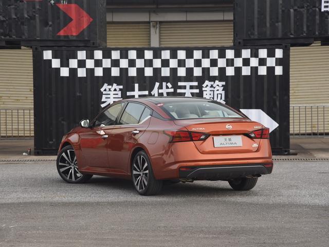 天籁:6月总算可以喘口气了,终于突破万辆大关