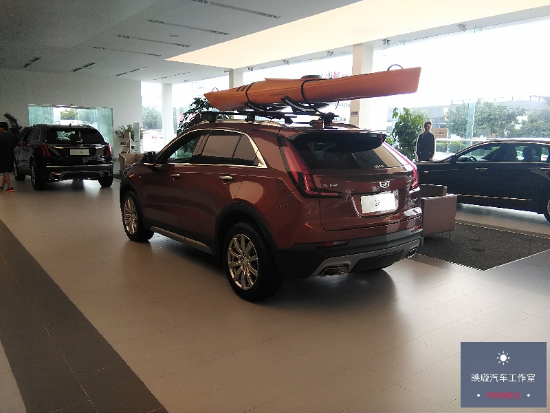 最实惠的豪华品牌紧凑型SUV——凯迪拉克XT4探店实拍