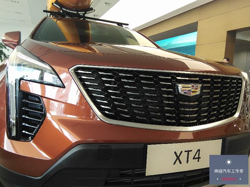 最实惠的豪华品牌紧凑型SUV——凯迪拉克XT4探店实拍