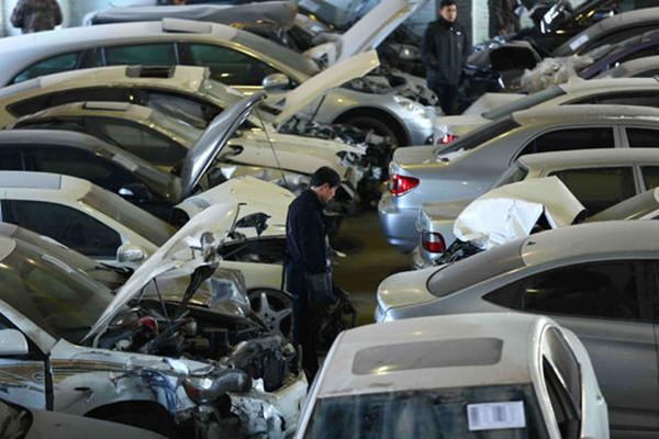 二手车市的“准新车”,到底能不能买,是真的捡到便宜吗?