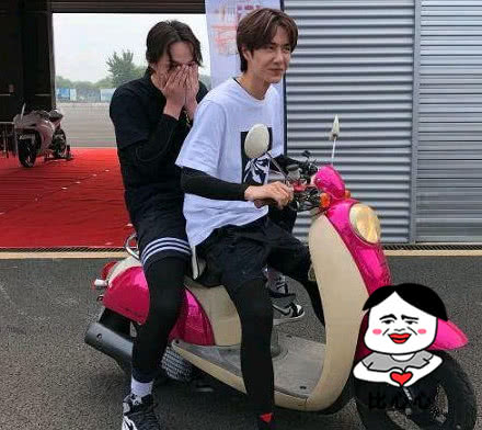 现实版魏无羡蓝忘机王一博尹正因摩托车结缘肖战怎么办