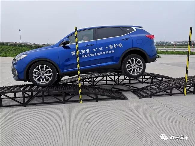 没错！这就是你想要的智能豪华SUV，试驾2020款VV6