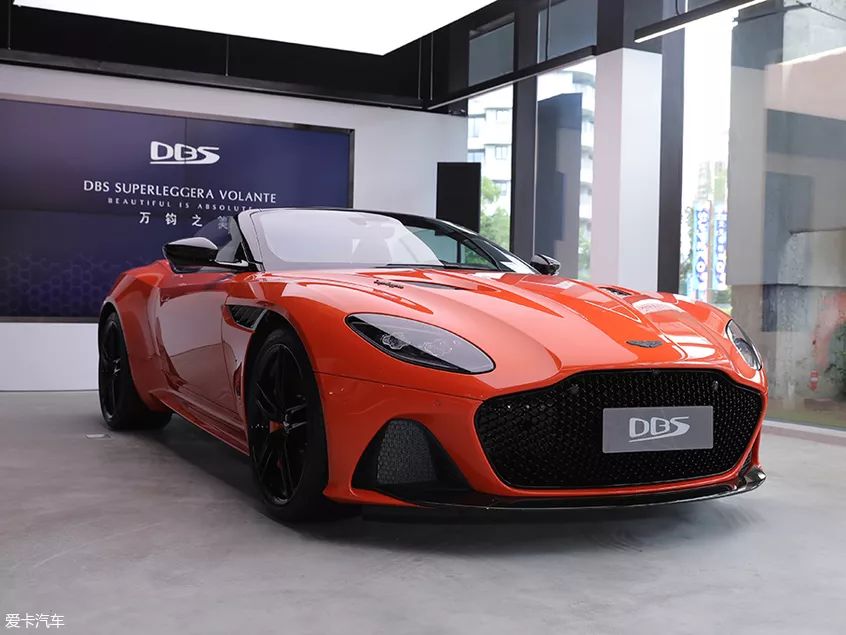 376.80万/年底交付,阿斯顿·马丁DBS Superleggera Volante驾到!