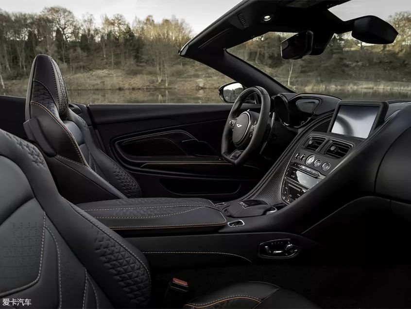 376.80万/年底交付,阿斯顿·马丁DBS Superleggera Volante驾到!