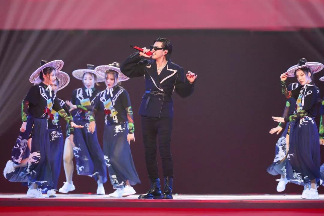 赛麟汽车的新角色:从美国传奇超跑,到中国新势力