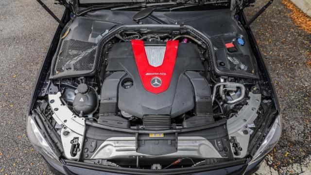 梅赛德斯AMG C43小改款深度试驾报告,有实力无需太张扬