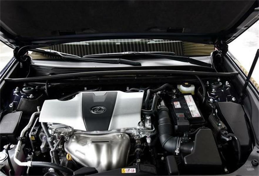 全新雷克萨斯ES200上市 2.0L+CVT能满足国六,但能满足消费者吗