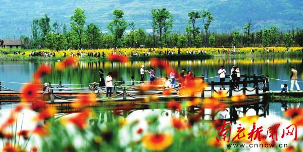 实施 “文化+”“全域旅游” 高坪文旅相依相融