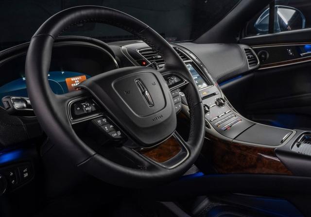 被忽视的豪华SUV,纯进口+V6,沃德十佳内饰,入门才32万