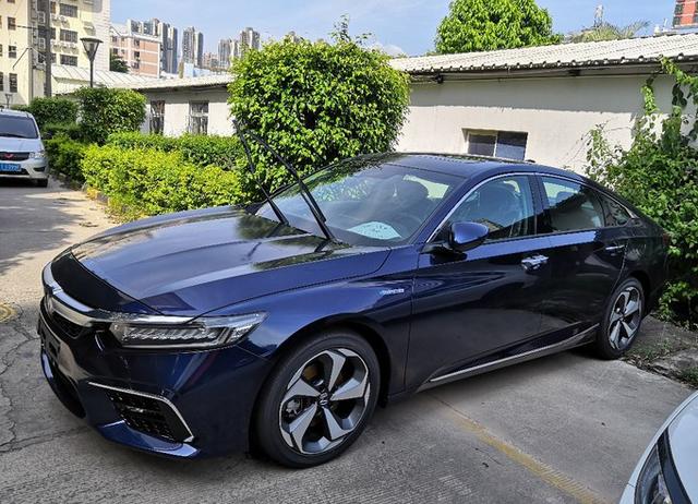 油电混动的本田inspire加一箱油能跑多远?先看看油耗再说