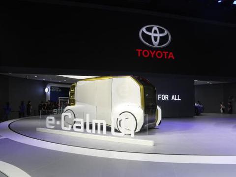 丰田e-Calm 01 未来医疗概念车，上海国际车展实拍！