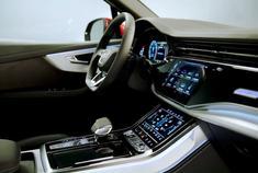 汽车视频：2020款 奥迪 Q7 内饰 。