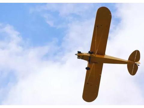 智控领航，铿锵前行