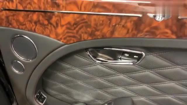 劳斯莱斯幻影同级最强对手非他莫属2017 Bentley Mulsanne