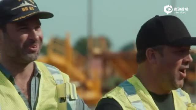 2021款福特 F150拉重型火车