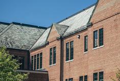 现代全新高端品牌捷恩斯G70
搭载2.0T发动机
剑指宝马3系