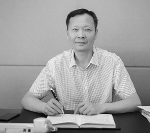 广汇能源董事长_广汇能源马晓燕照片(2)