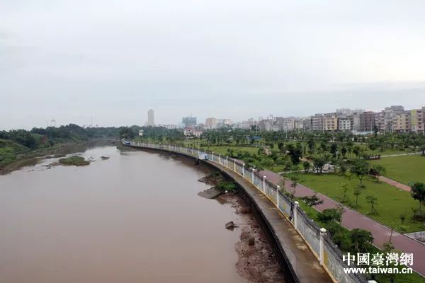 越南民族人口_越南民族服装(2)