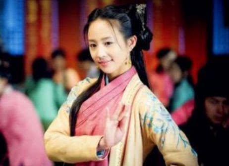 3年前的这部剧才算是美女如云，张檬、郑爽、吴谨言在剧中演配角