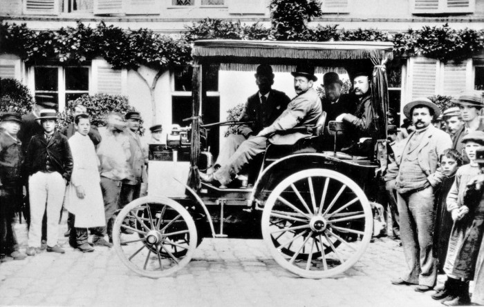 赛车运动迎125周年:个人交通机动化的125年
