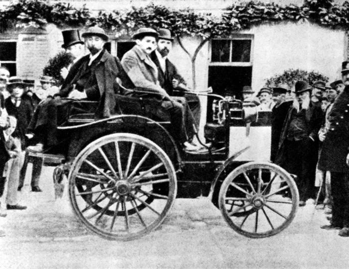 赛车运动迎125周年:个人交通机动化的125年