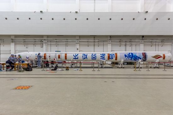长安欧尚要进入太空?长安品牌为汽车插上了翅膀