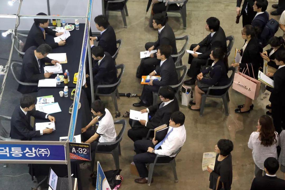 老总入监狱_吴亦凡监狱照片