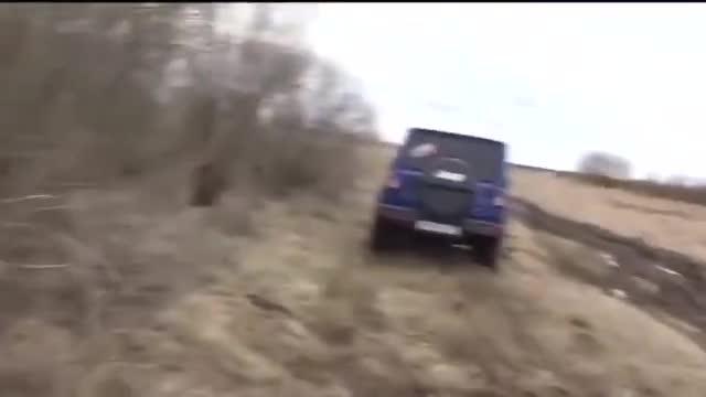 牧马人与奔驰大G不是一个档次哦。