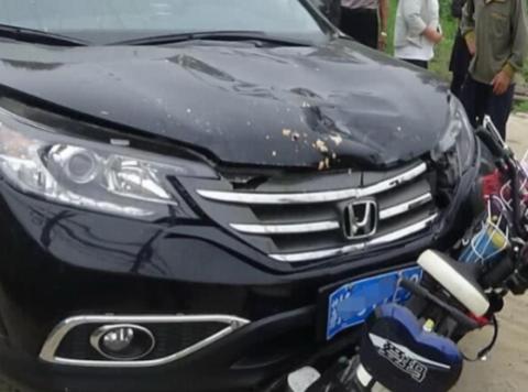 开车5年才明白，车险有这3种就够了，别傻傻白扔钱了