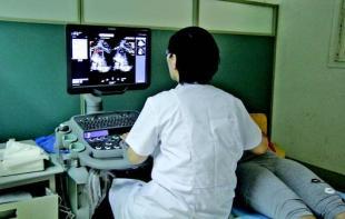 超声心动图可以对心脏形态,室壁运动,心脏瓣膜活动情况以及左心室功能