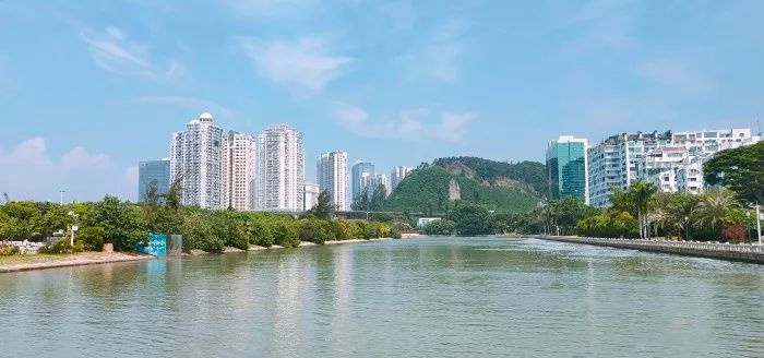厦门这条海景地铁！美哭了！