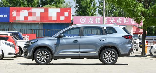 15万的奇瑞瑞虎8值不值得买？车主说了实话，期待油耗下降！