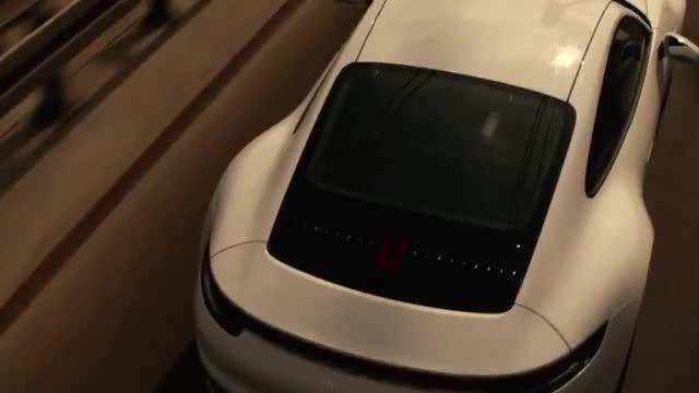 楚格之巅 992，全新一代保时捷 911