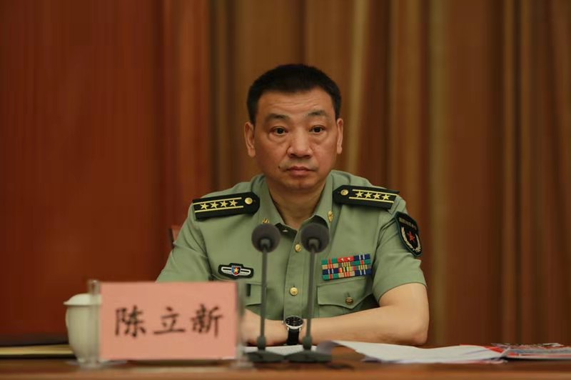 上海警备区动员局局长陈立新就今年征兵政策规定和安排答记者问