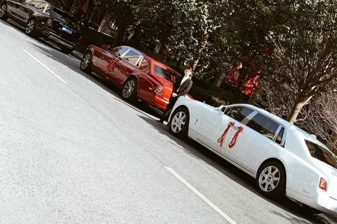 王思聪的新车又被曝光,总价值超过五千万,网友:有钱真好!
