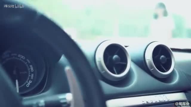 一大早就活抓法拉利一只！舒服！看上去好帅啊！