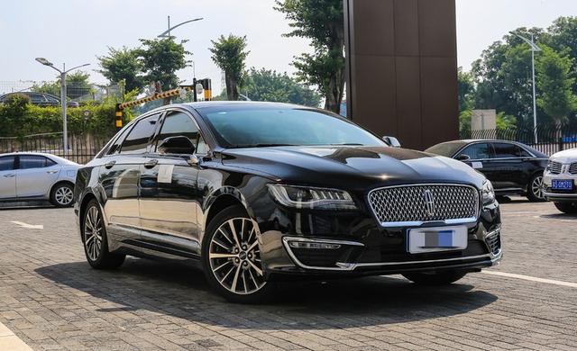 林肯旗下全进口车型MKZ,入门即2.0T+6AT,现不足23万
