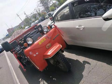 开车5年才明白，车险有这3种就够了，别傻傻白扔钱了