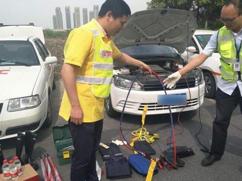 最鸡肋的5大车险！交警奉劝你别尝试：车开报废也赔不了，浪费钱
