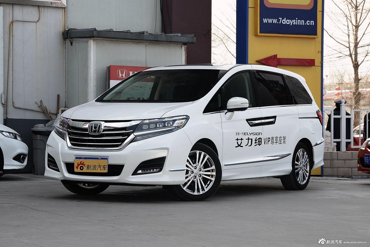 哪款动力出众 新款艾力绅 PK 新款雷诺Espace