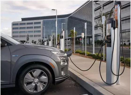 韩国人盛产炸弹?手机手机三星炸,汽车汽车现代炸