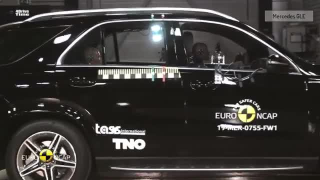 奔驰GLE和宝马X5，EURO-NCAP碰撞测试对比