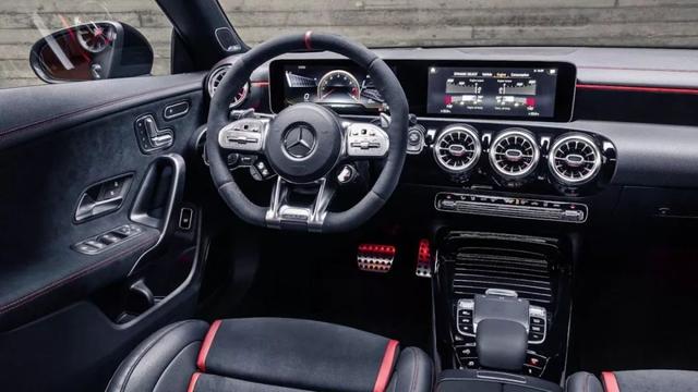 奔驰新款猎装车来了!AMG CLA 45 S Shooting Brake