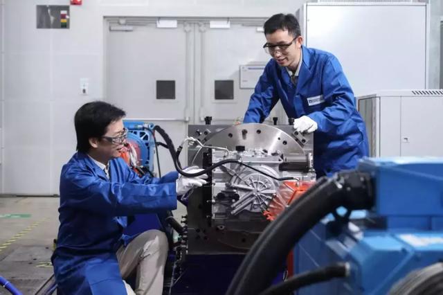 站在十字路口,通用科技日为我们解开一个“谜”